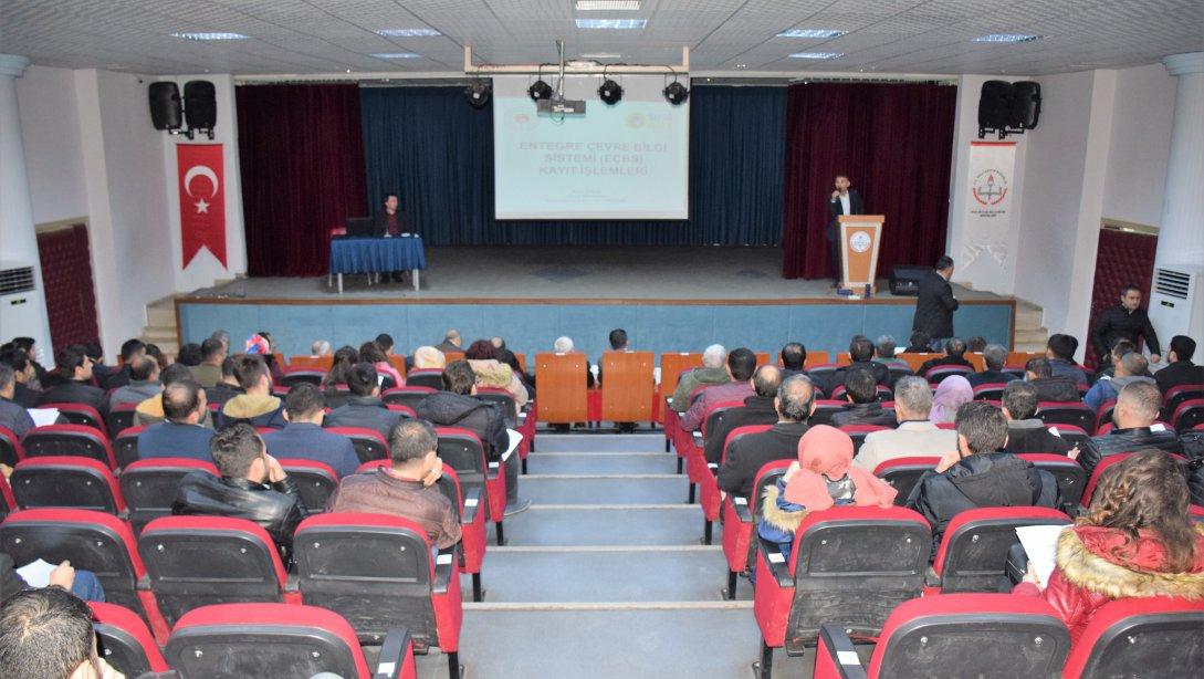 29 Ekim İlkokulu Konferans Salonu´nda "Sıfır Atık" Semineri Verildi